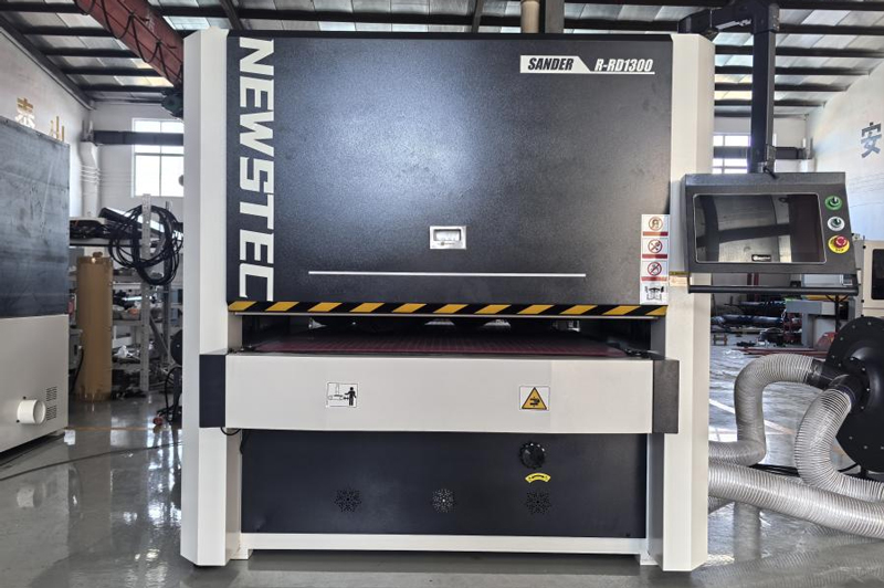 Sheet metal chamfering machine