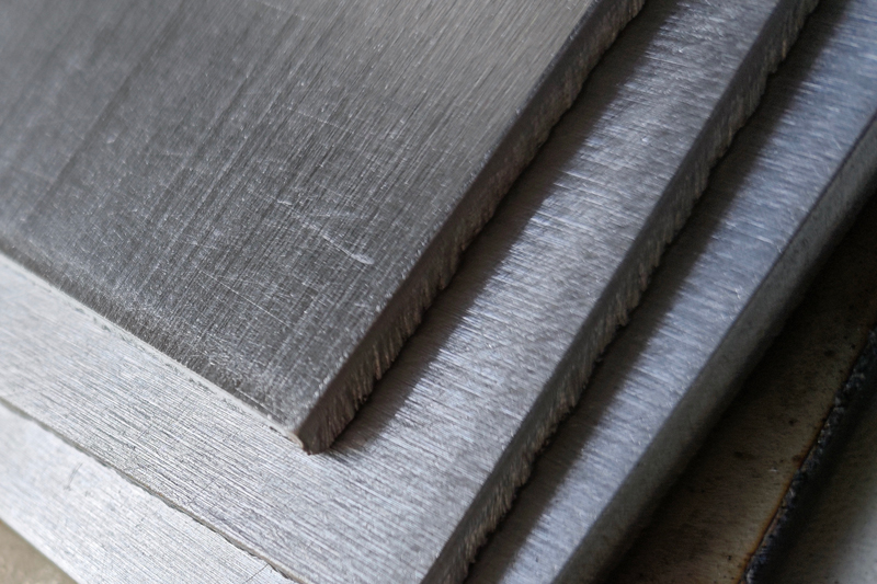 The best solution for grinding aluminum plates