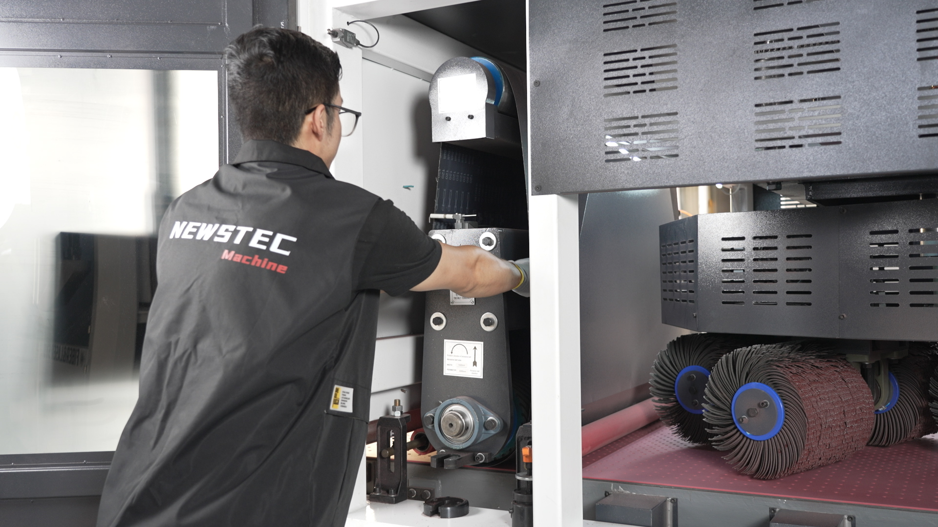 How to Maintain a Fully Automatic Deburring and Polishing Machine